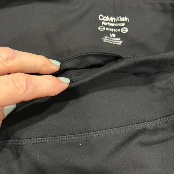 CALVIN KLEIN Performance Stretch High Waist Side Pocket Bike Short in EUC - Picture 8 of 13